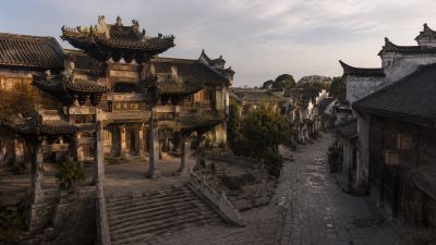 古镇黄昏石板街