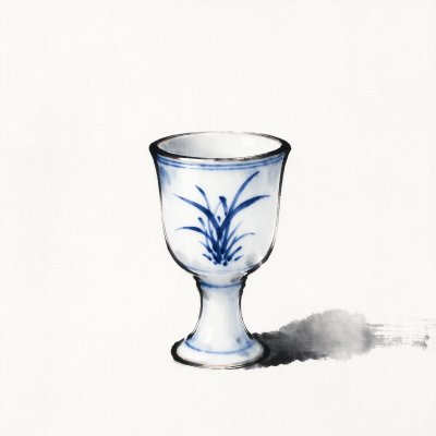 中式青花兰草纹高足瓷酒杯 · 青花瓷器、高足酒杯、兰草纹样、水墨静物、中式器具